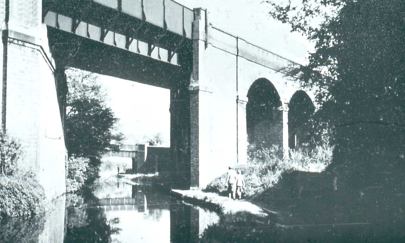 Capel's Mill Viaduct (Stanley Gardiner Collection)