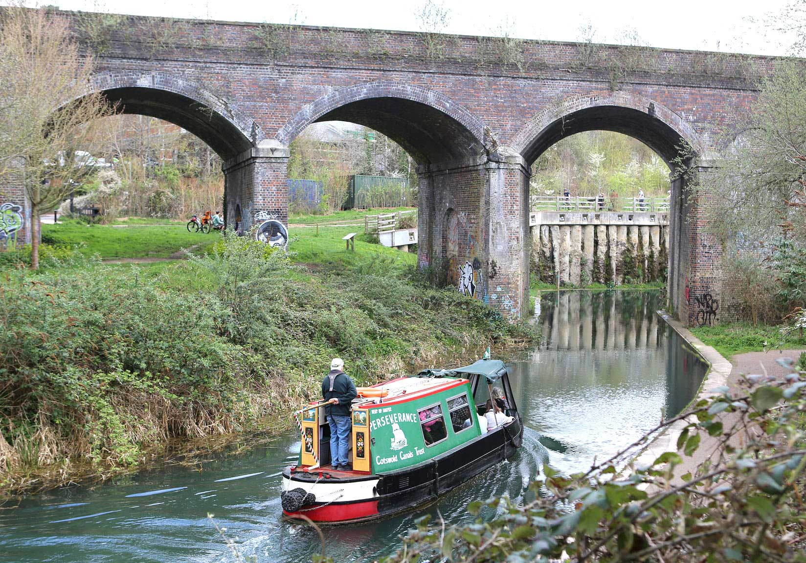 Canal re-aligned through a different archway (Cotswold Canals Trust)