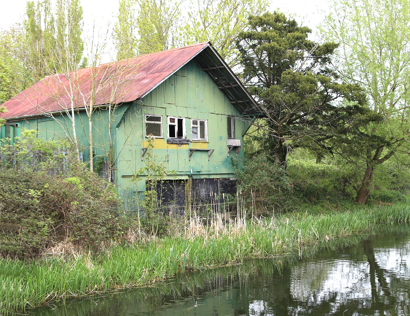 Wycliffe College Boathouse in 2013 (Cotswold Canals Trust)