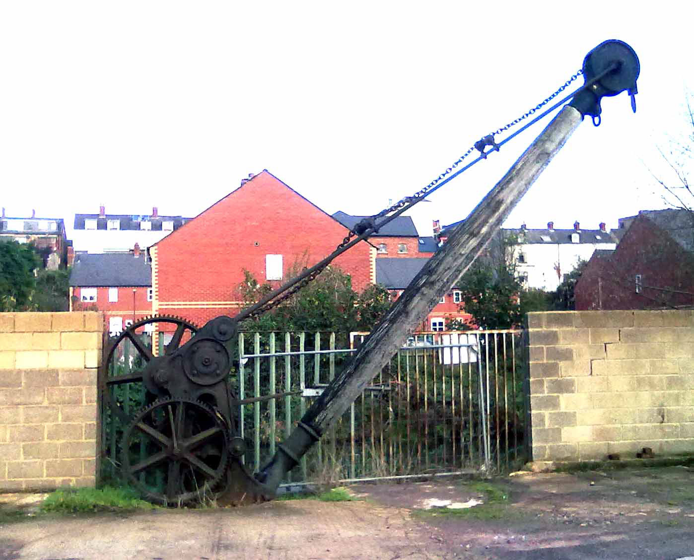 Dudbridge Crane